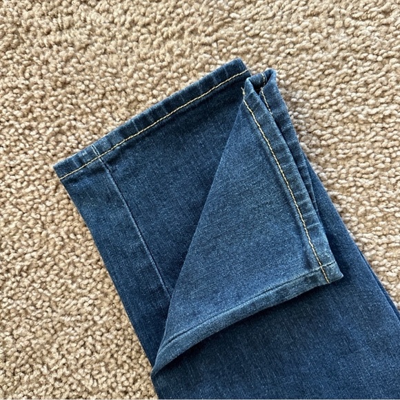 Lucky Brand Women's Sofia Skinny Mid Rise Dark Blue Jeans sz 8/29R - Picture 7 of 9